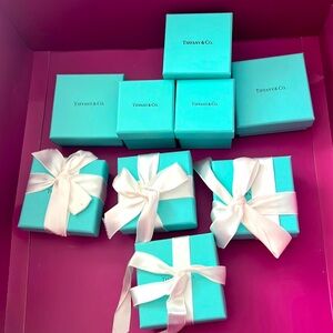 Tiffany paper jewellery boxes for sale